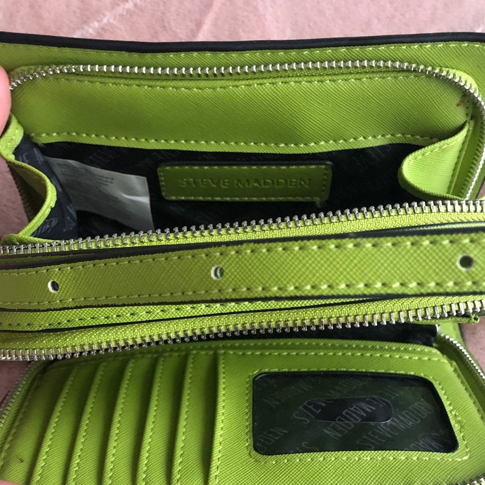 Steve Madden Lime Green Crossbody Bag - Picture 4 of 10